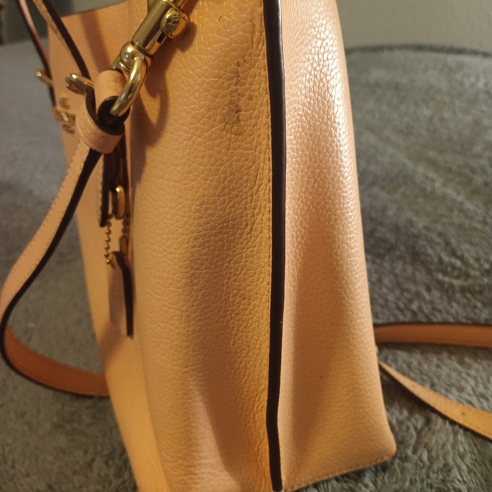 Coach Mollie 25 Tote Bag in Peach/Light Pink - Picture 3 of 11